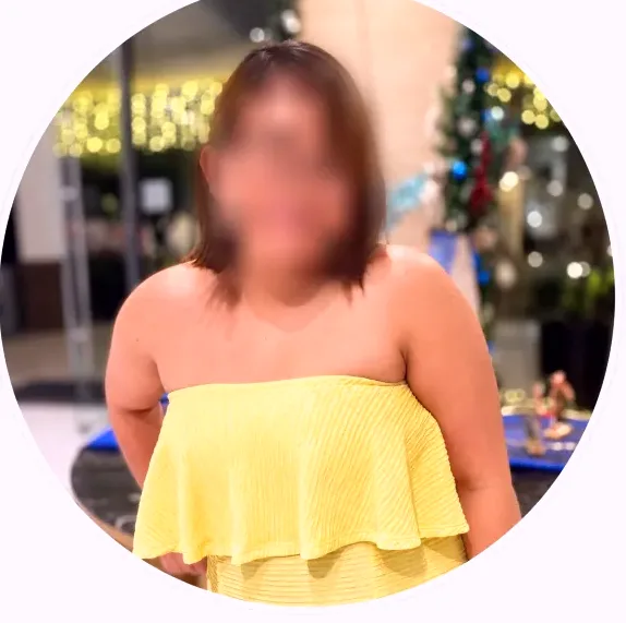 Andrea, 32