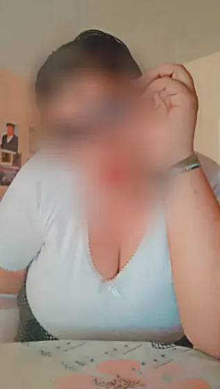 Nele, 35