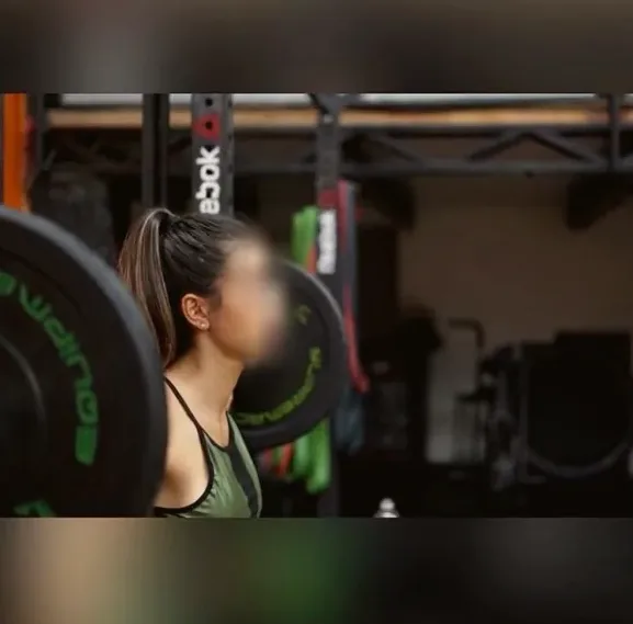 Pia, 31